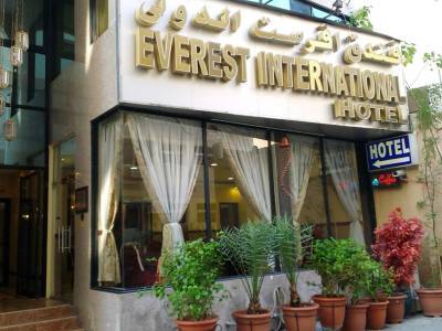 Everest International Hotel Дубай Экстерьер фото